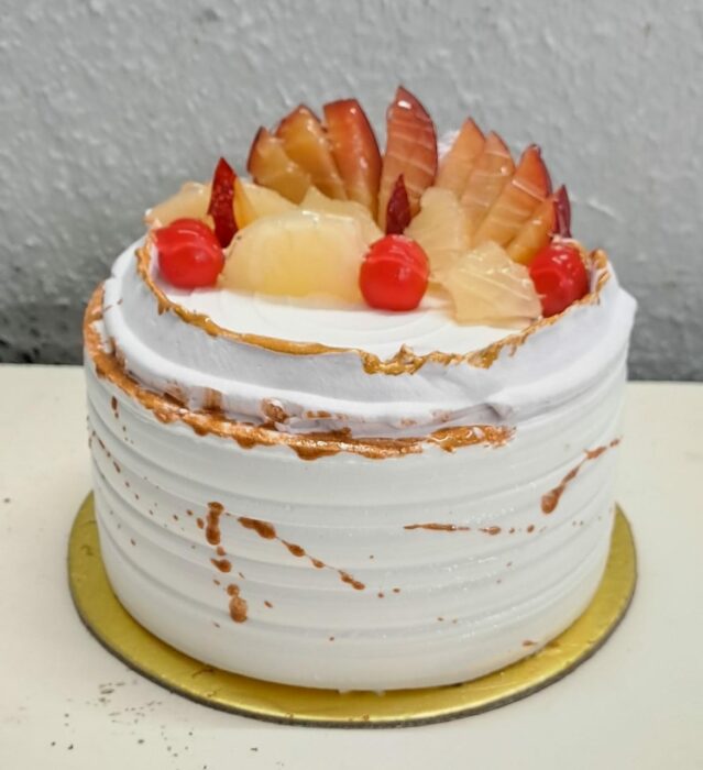 FRESH FRUIT CAKE