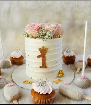 Trench leches strawberryfillingcake