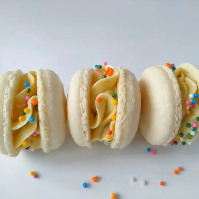 Birthday cake Macaron