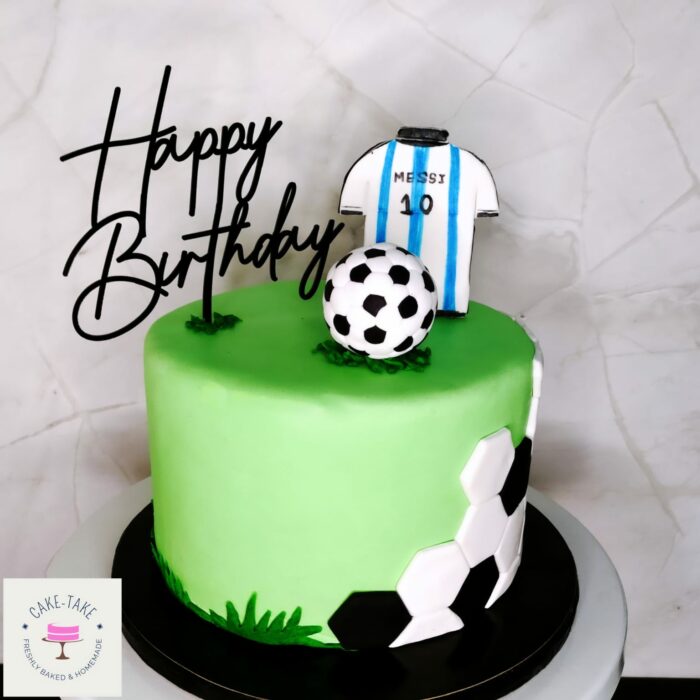 Football Themed Cake, for a football lover…