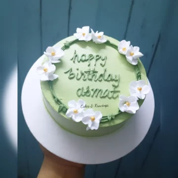 Floral pastel vanilla cake