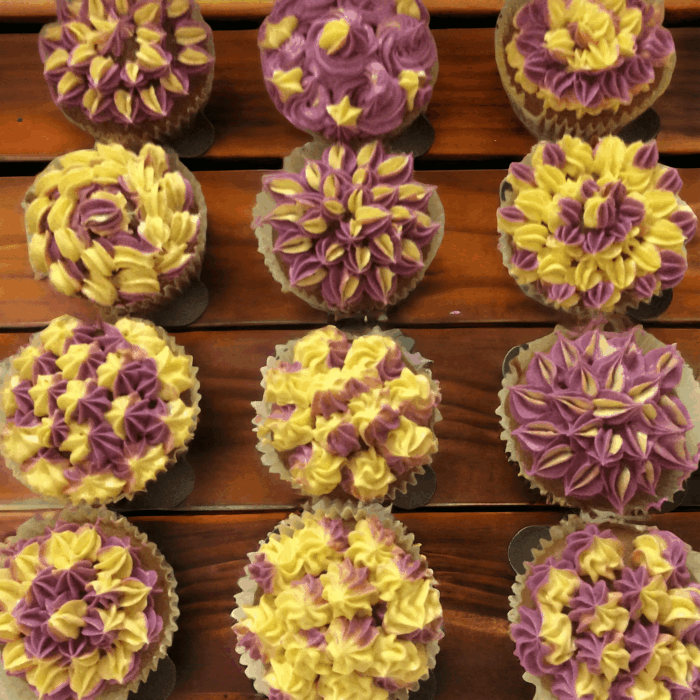 Eggless buttercream cupcakes