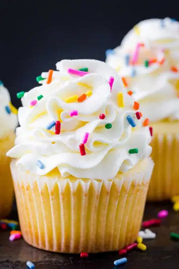 Vanilla cupcake