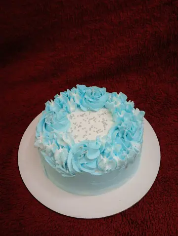Classic Vanilla Celebration Cake