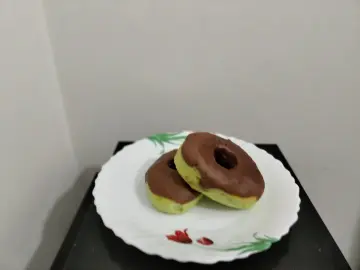 Babymoon cake
