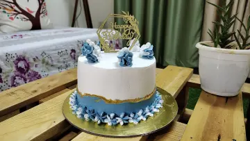 Fault line Cake – Blue