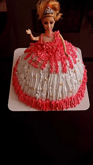 Barbie cake
