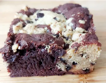 Cookie and brownie, brookie