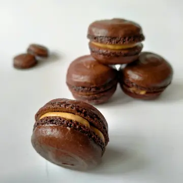 Cre’me au Chocolate Beige